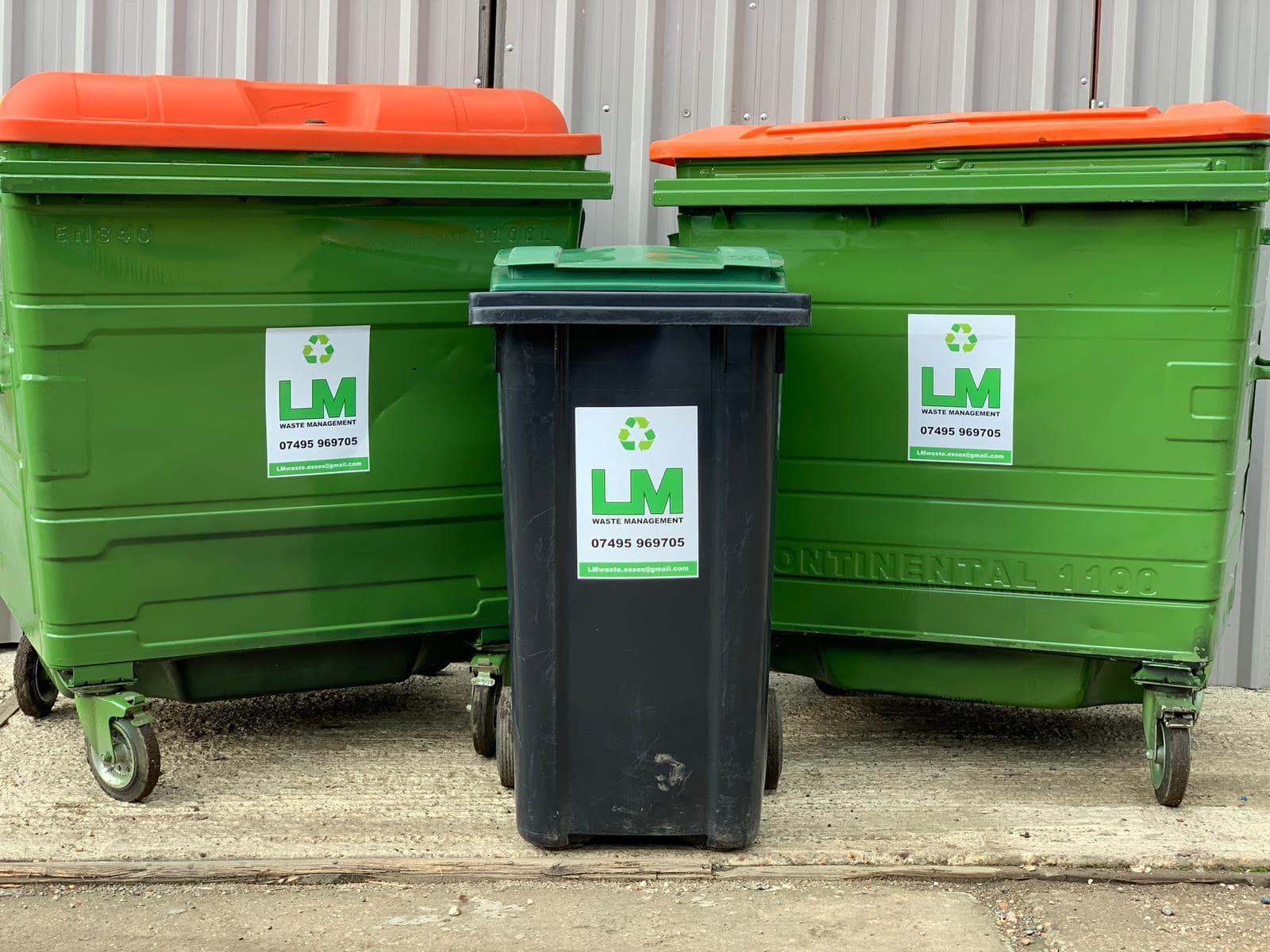 Commercial Waste Clearance Rawreth 07854 266 268 LM Waste